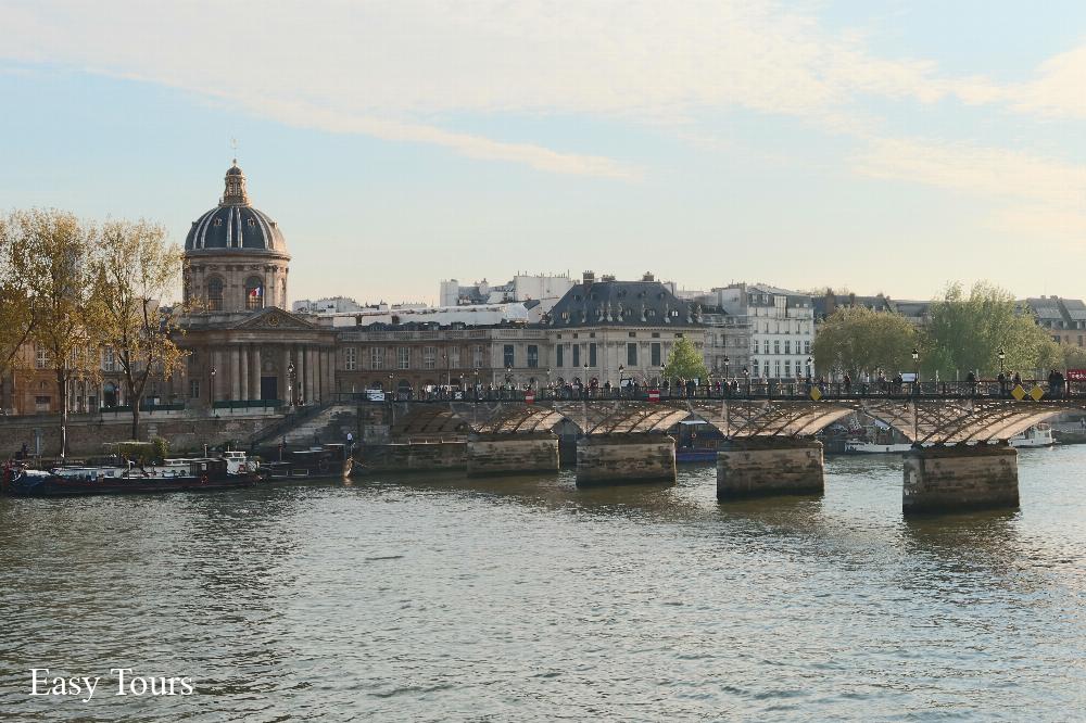 End Your Evening with Magic on the Seine