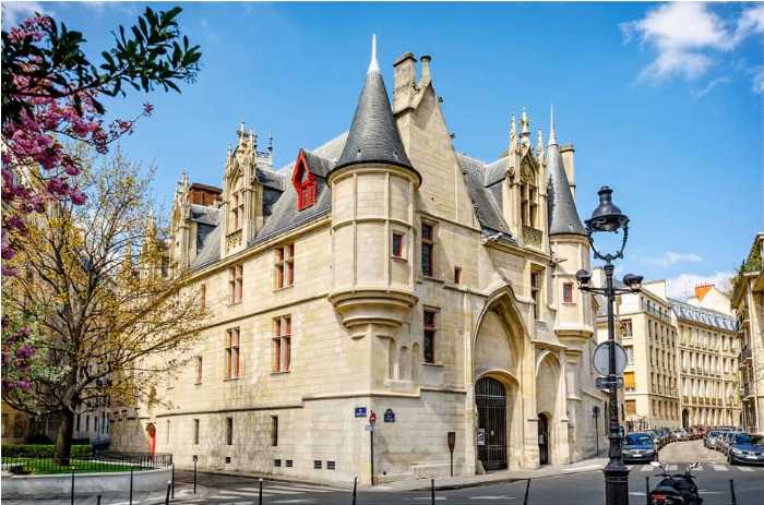 Marais Tour