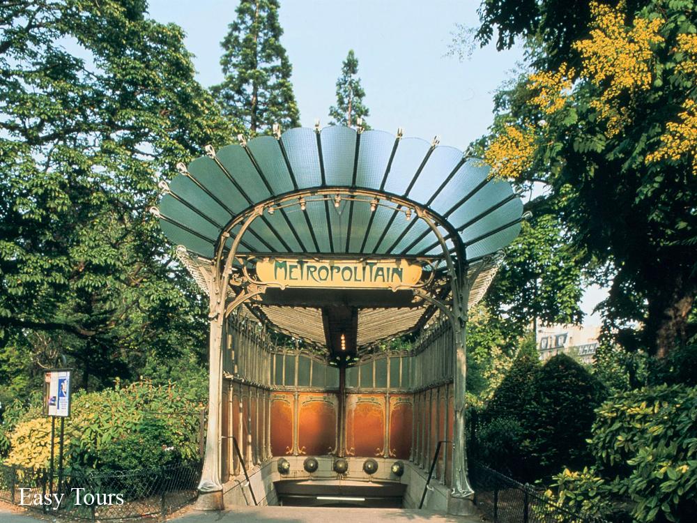Paris Metro – Easy Guide for Tourists