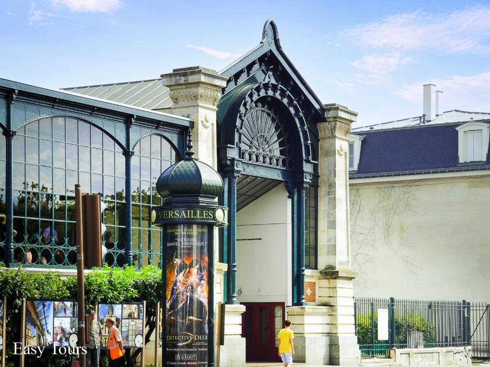 Versailles Château – Rive Gauche RER station
